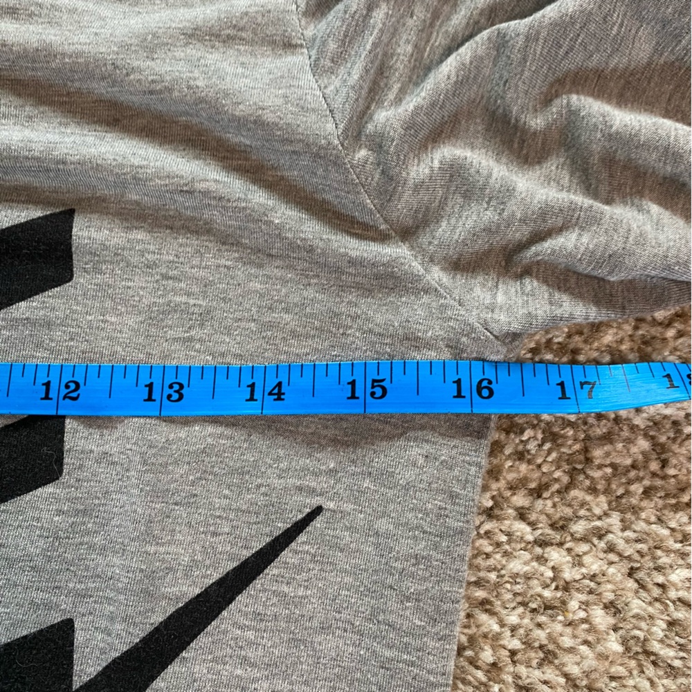 Nike Long Sleeve Logo Tee, XS, Gray & Black, Oversized, Sporty, Lightweight, EUC - Picture 5 of 6